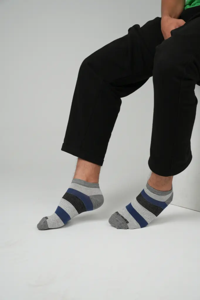 3Feathers Cotton Ankle Socks Free Size Fits 40-45 for Men